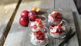 Cottage cheese breakfast bowl