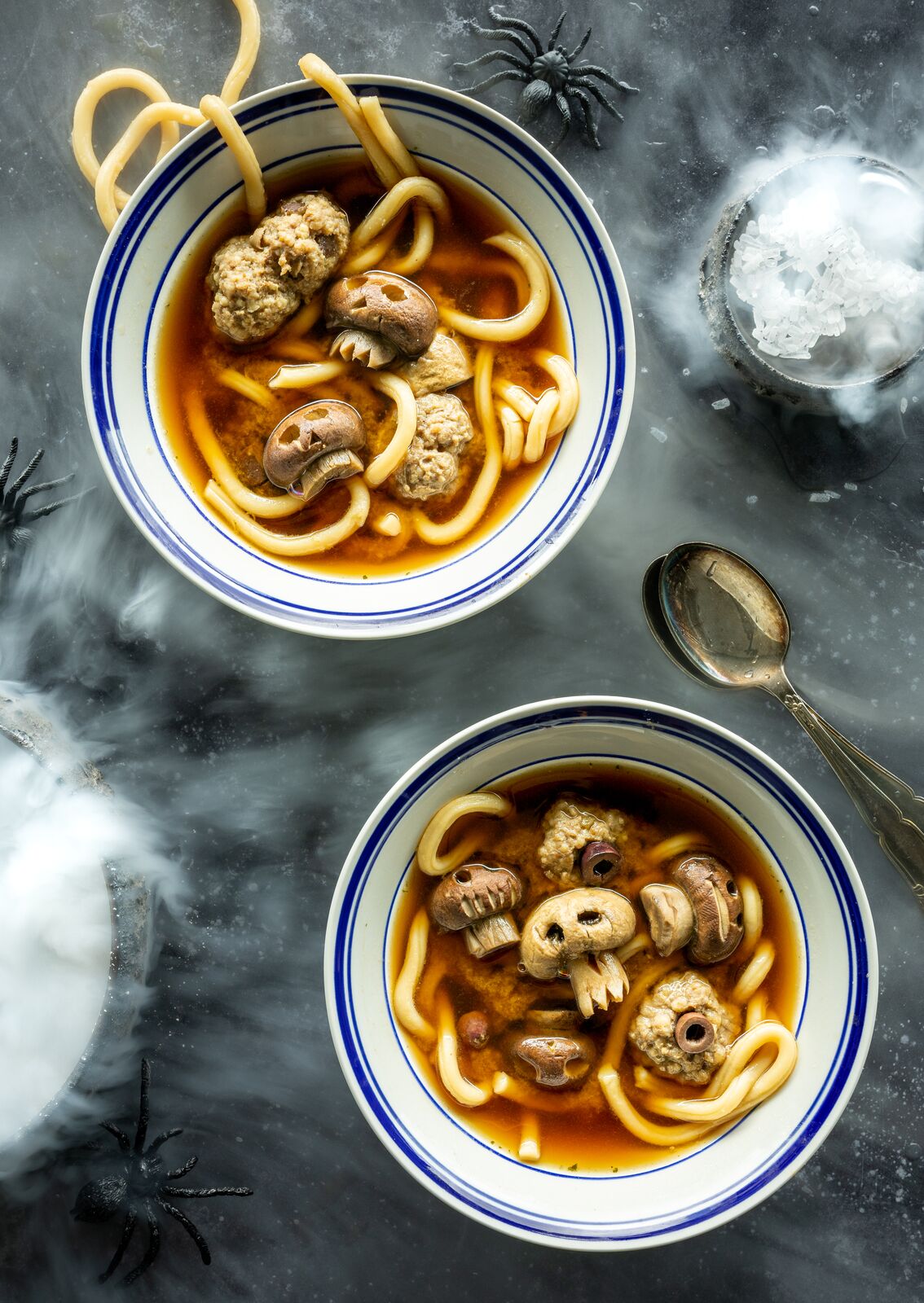 Halloween misosuppe