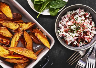 Sötpotatisklyftor med baconröra