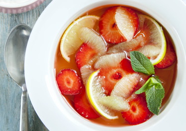 Mojitosuppe med mynteflødeskum