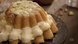 بسبوسة بطبقات القشطة