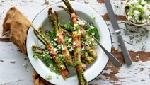 Asparges med bacon i airfryer