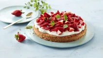 Aardbeien-amandeltaart