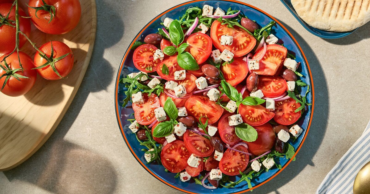 Oppskrift på italiensk salat med Arla® Apetina - Oppskrift | Arla Foods ...