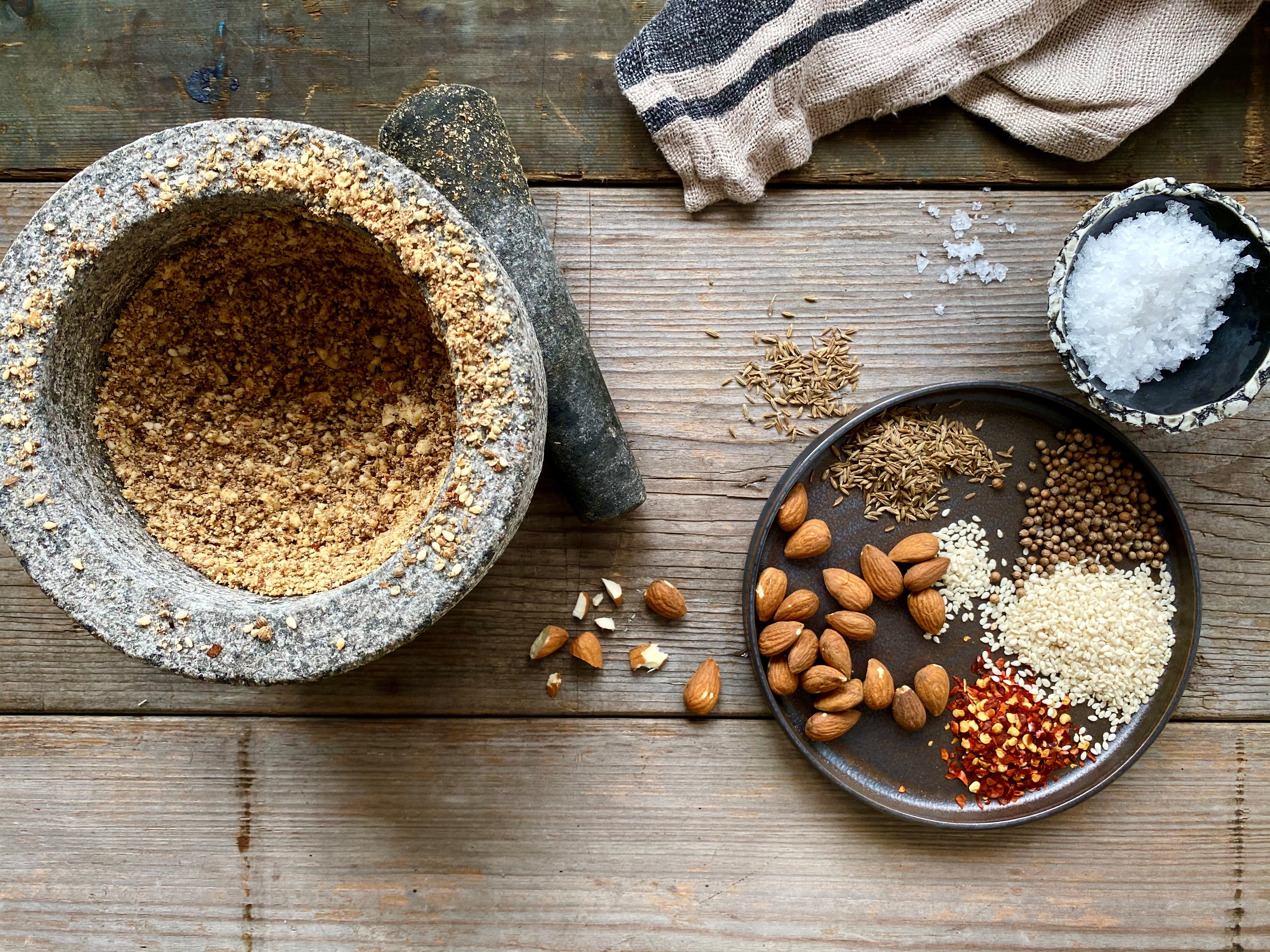 Dukkah (Rezept) Ägyptische Gewürzmischung | Arla - Rezept | Arla Foods