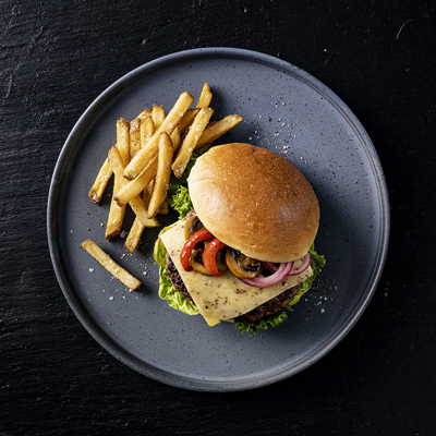 CASTELLO® BURGER CHEDDAR MUSTAPIPPURI