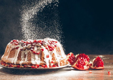 Kέικ με μανταρίνι, καρύδια και ρόδι