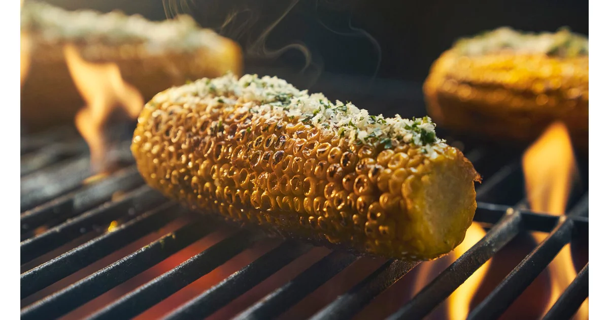 Sød og krydret majs med parmesan