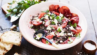 Bresaola med lins- och grapesallad
