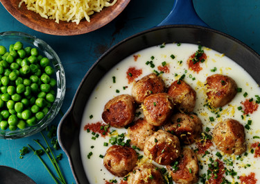 Norska fiskbullar i mild citronsås