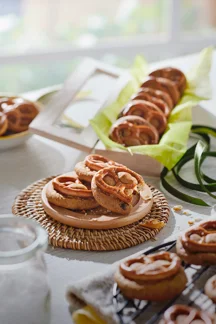 Pretzel Chocolate Chip Cookies, ‘Biskut Cip Coklat Pretzel’