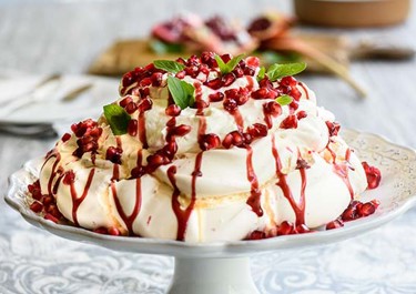 Πάβλοβα με ρόδι