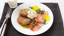 Quinoabiffar med citrongräsröra