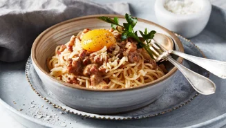 Lactose-free carbonara