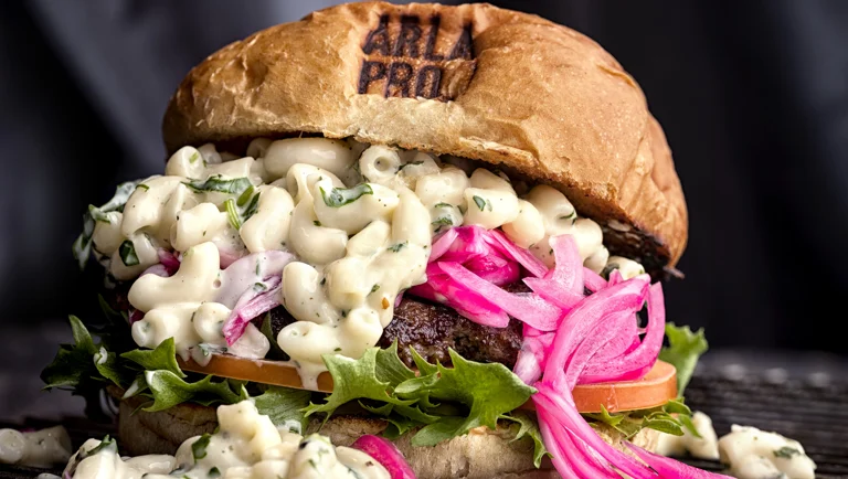 Macaroni & Cheese Burger