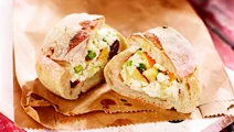 Pan bagnat med nektarin