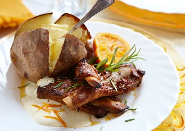 Revbensspjäll med clementin och rosmarin