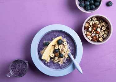 Havregrynsgröt med banan och russin