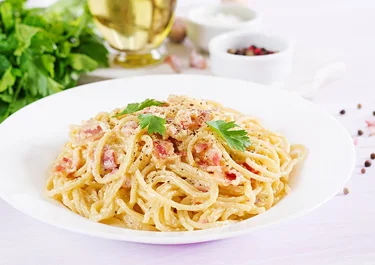 Salsa carbonara casera con Arla Natural de untar