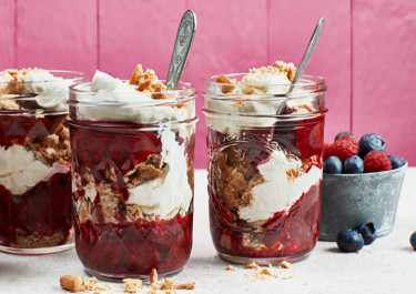 Skogsbärscheesecake i glas