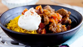Tagine på lamm med torkad frukt