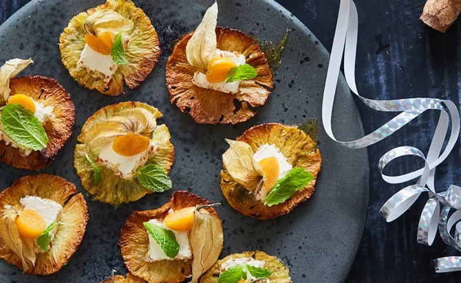 Bite Size Pineapple Snacks with Cream Cheese