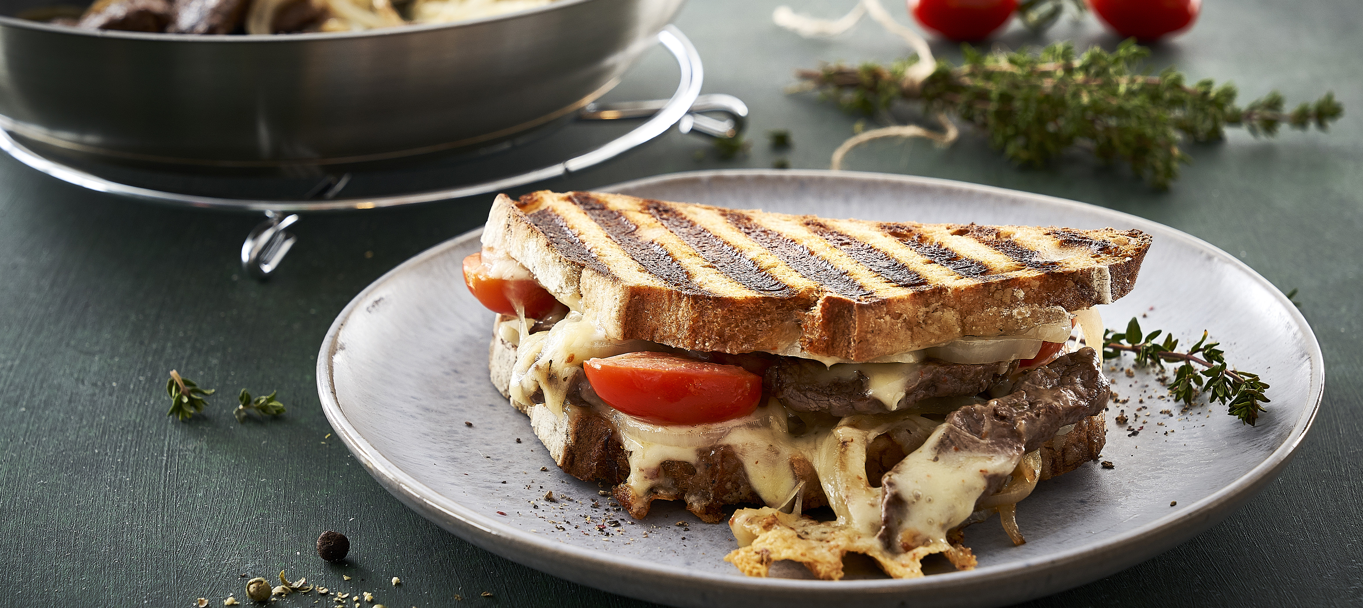 Beef n´cheese toast