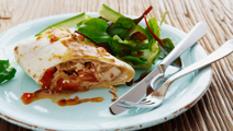 Tortilla med kylling og krydret hytteost
