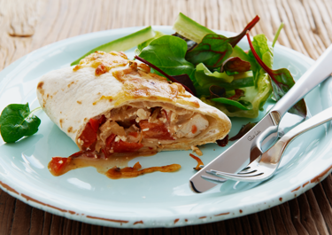 Tortilla med kylling og krydret hytteost