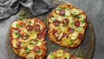 Sprøde kartoffelpizzaer