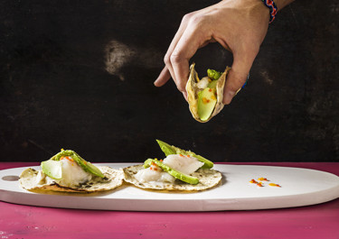 Smörbakad kummel med habanero och avokado