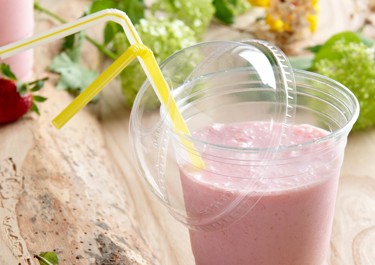 Vanilja-mansikkapirtelö