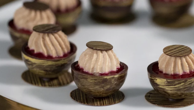 Lakritsi-karviaisavokonvehti