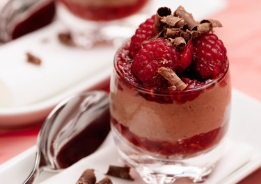 Suklaa-vadelmamousse