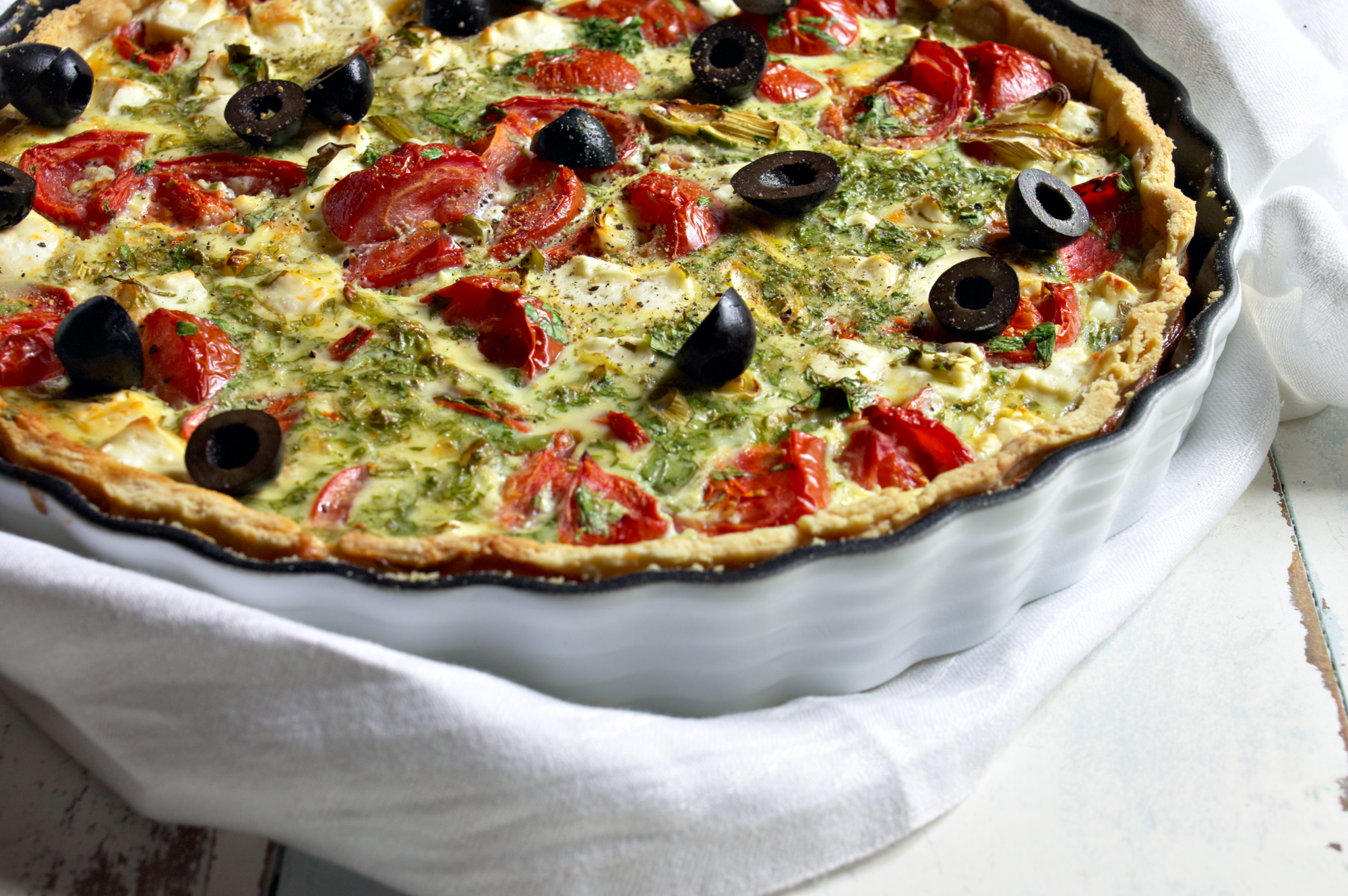 Tærte med ost og tomater