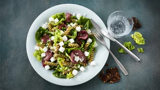 Grüner Nudelsalat