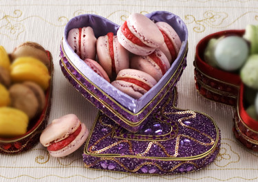 Hallonmacarons
