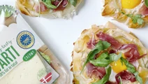 Nidos de pasta filo con Arla Queso Havarti
