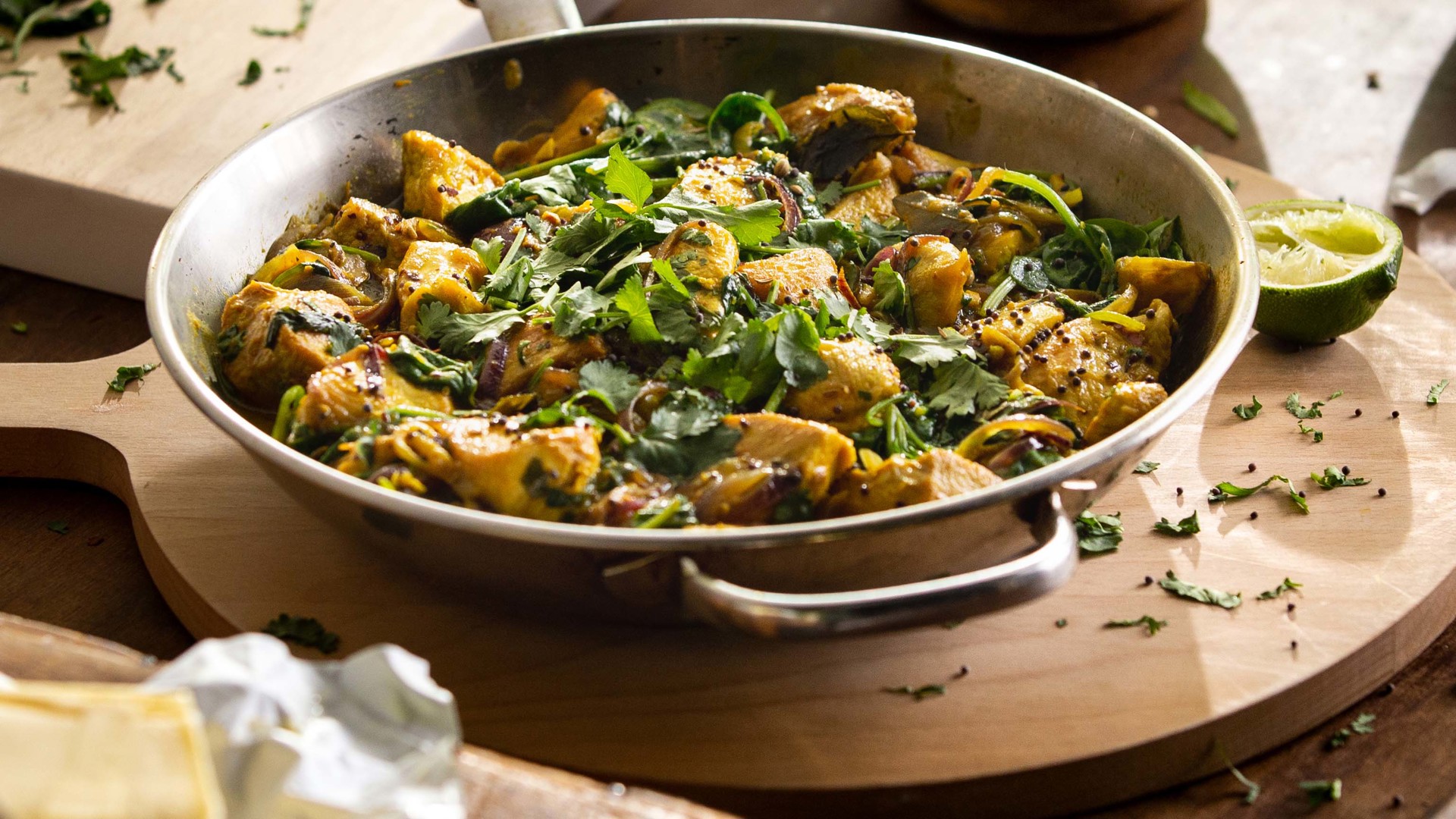 CHICKEN, RED LENTIL AND SPINACH CURRY