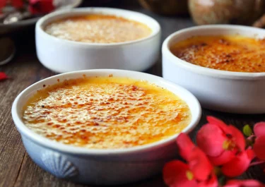 Crème brûlée with taste of coffee