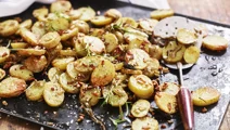 Rostad potatis med solrosfrön