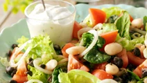 Svensk sommarsallad