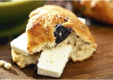 Scones med oliv och timjan