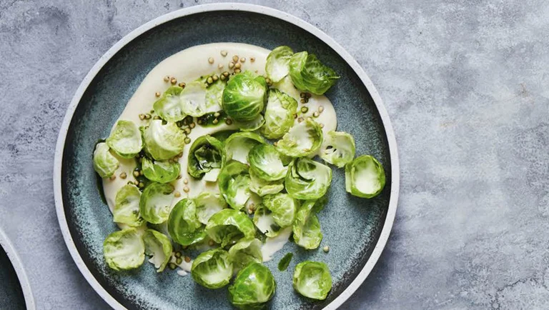 Ajo blanco crème met spruitjes