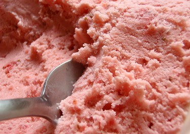 Low Fat Strawberry Ice Cream
