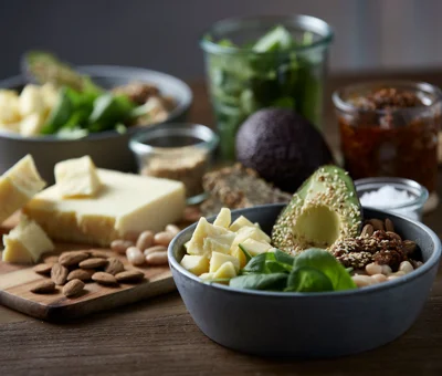 Power bowl with cheddar