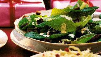 Jouluinen caesarsalaatti