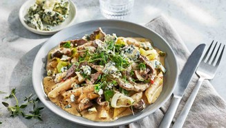 Kermainen lihapasta