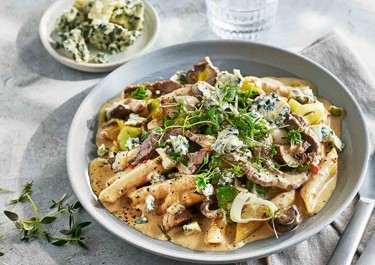 Kermainen lihapasta