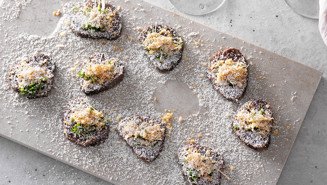 Sojagravad oxfilé med smörstekt panko och vitost